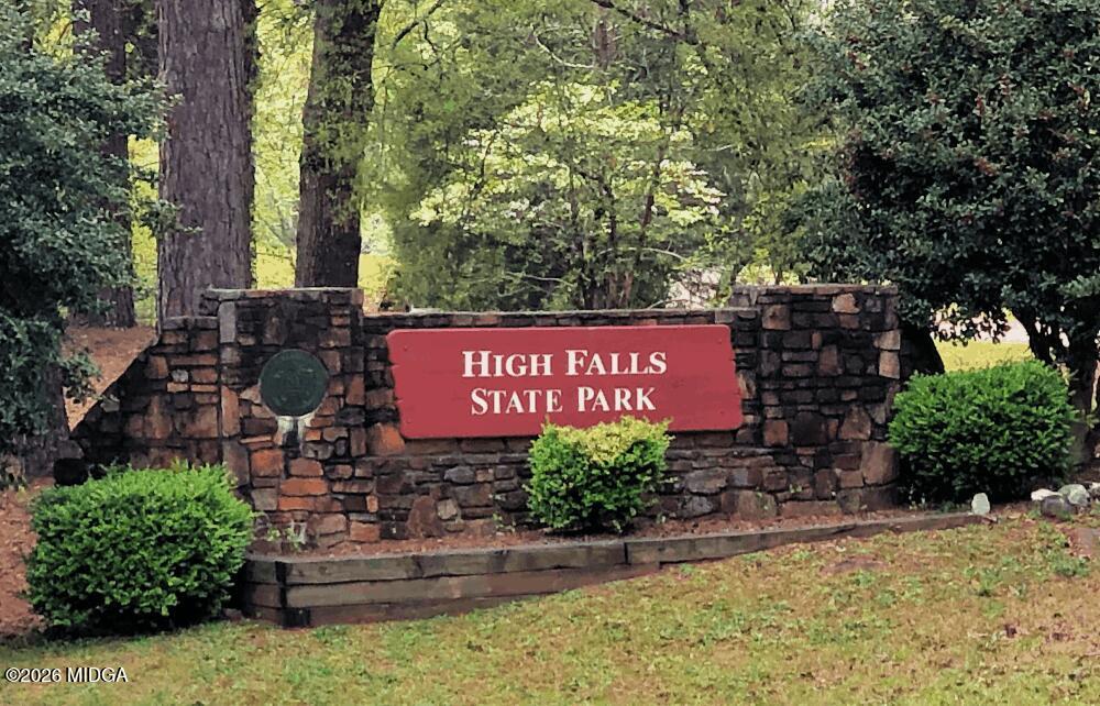 160 Rivers Edge Drive