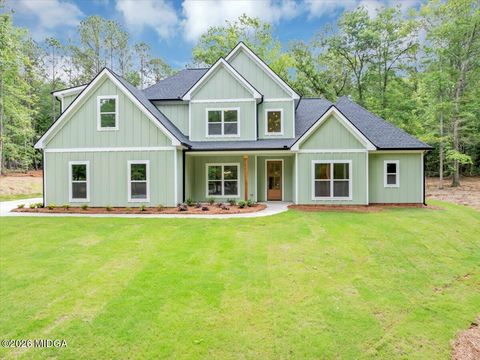 160 Rivers Edge Drive Forsyth GA 31029