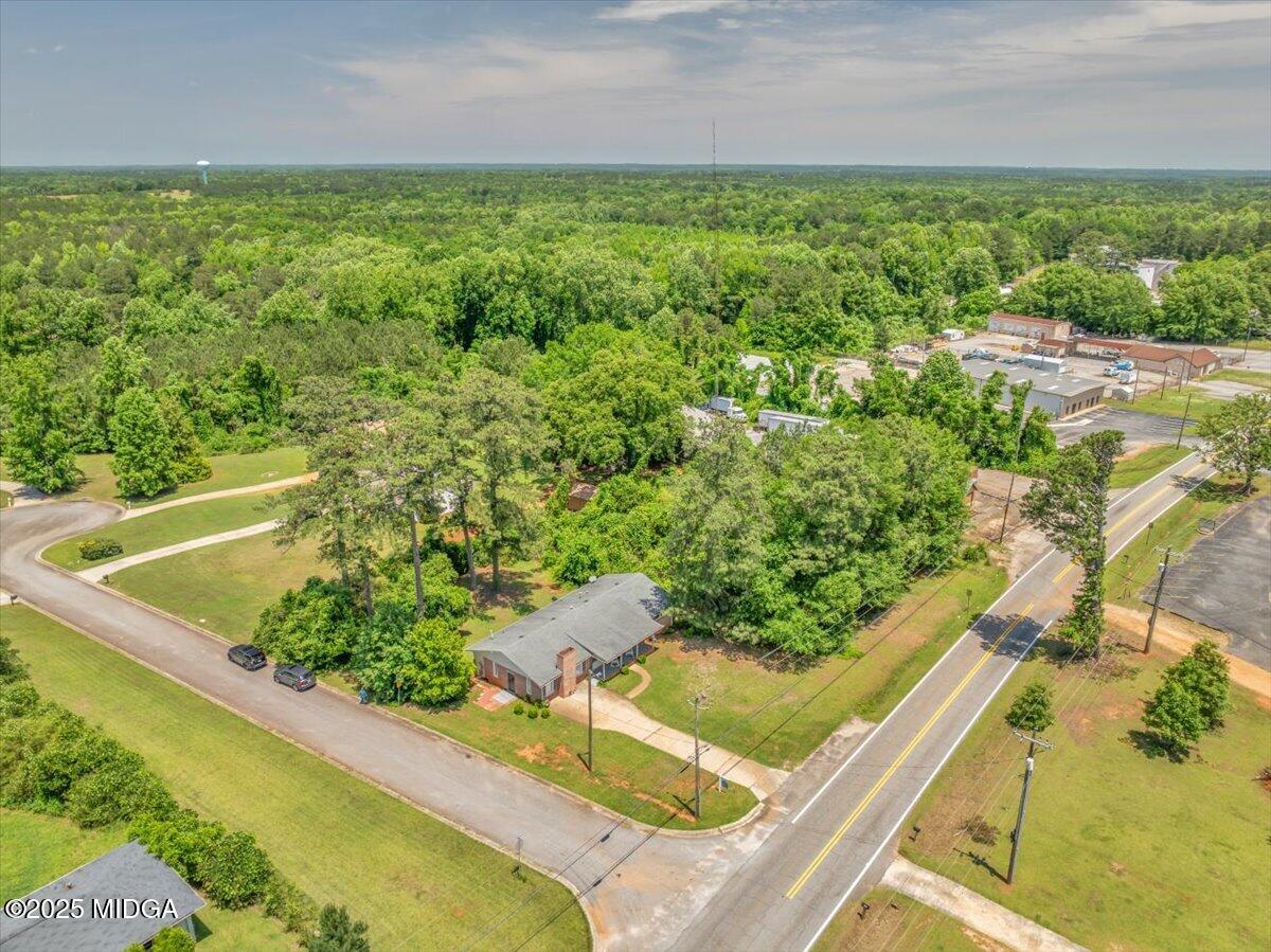 505 E Mcintosh Road