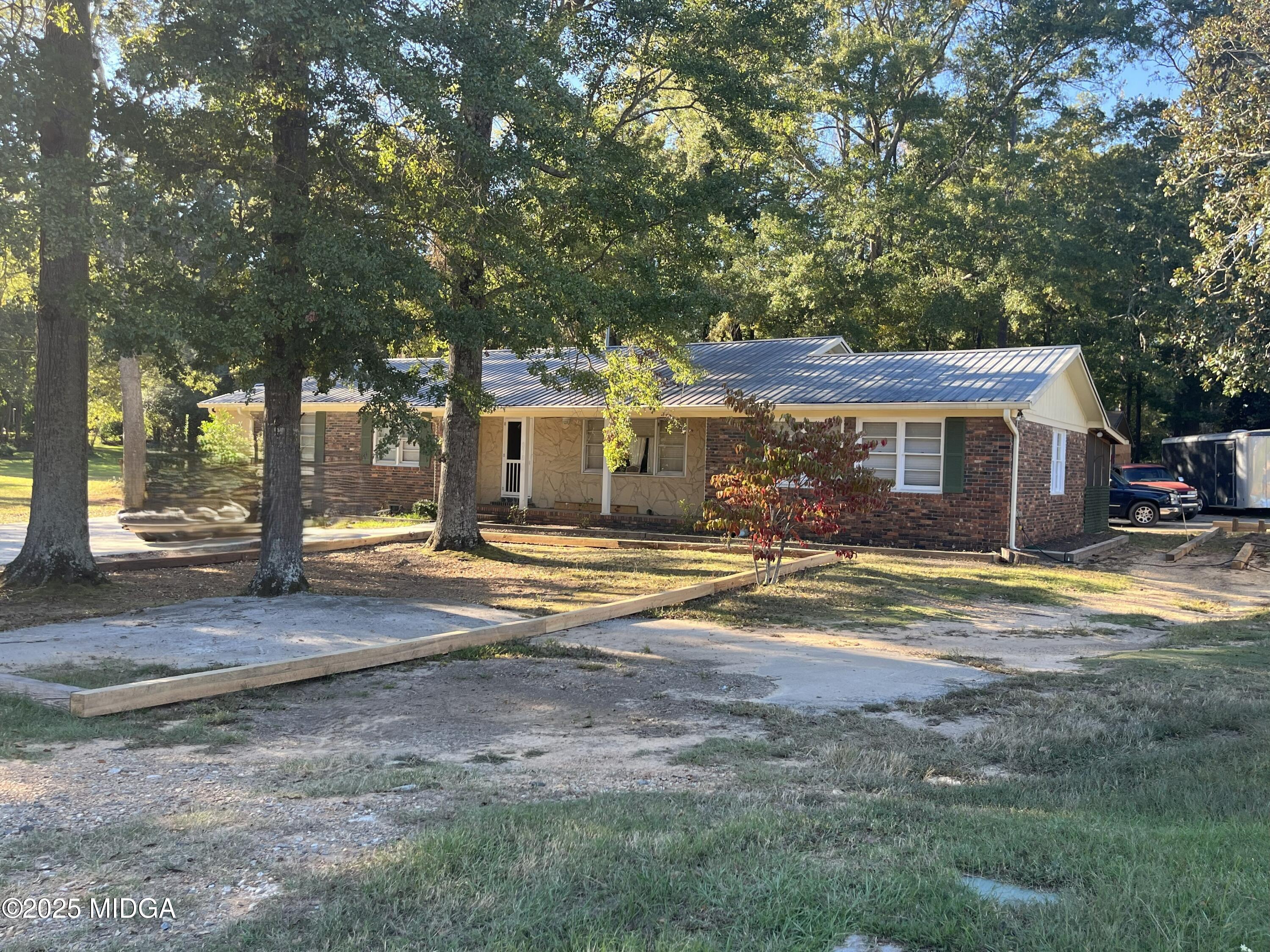 870 Glen Hill Court