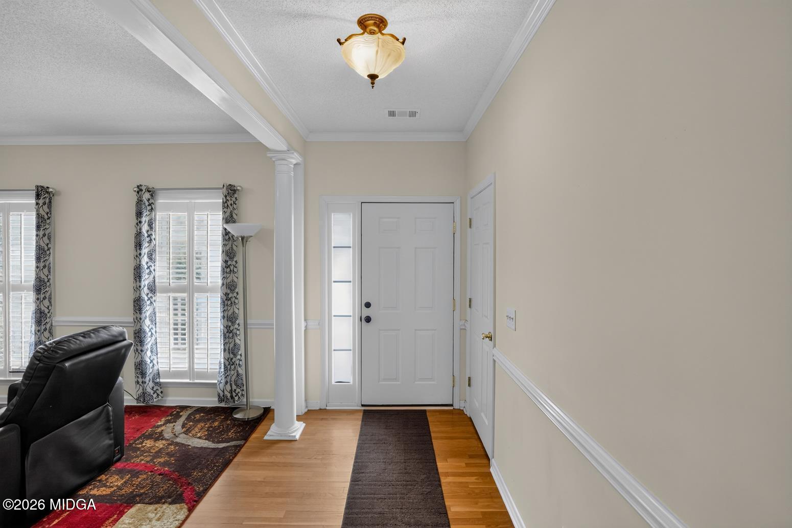527 Sugarloaf Drive