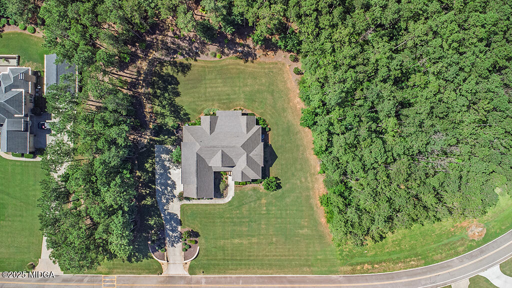 121 Fairway