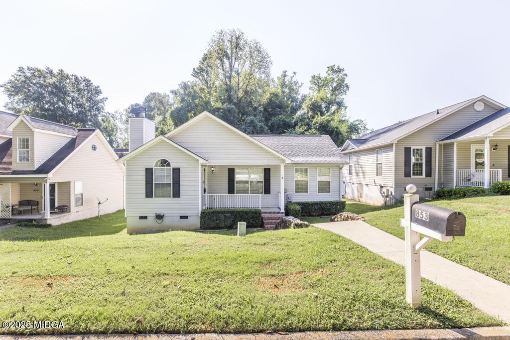 853 Parkview Drive