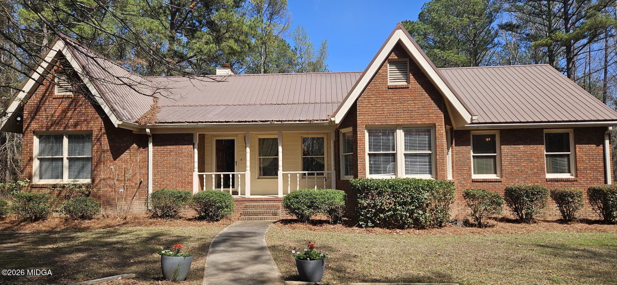 472 Graham Woods Circle