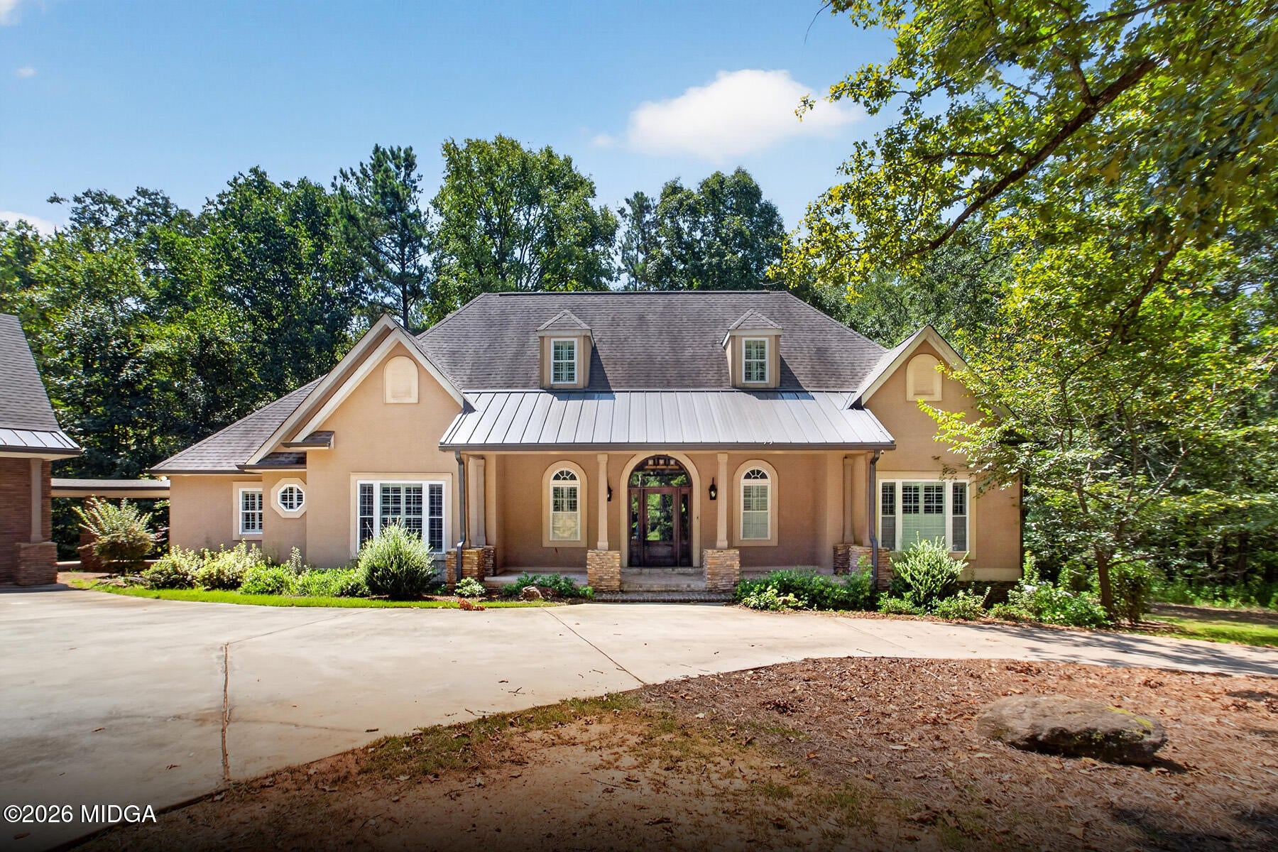 210 Loraine Forest Drive