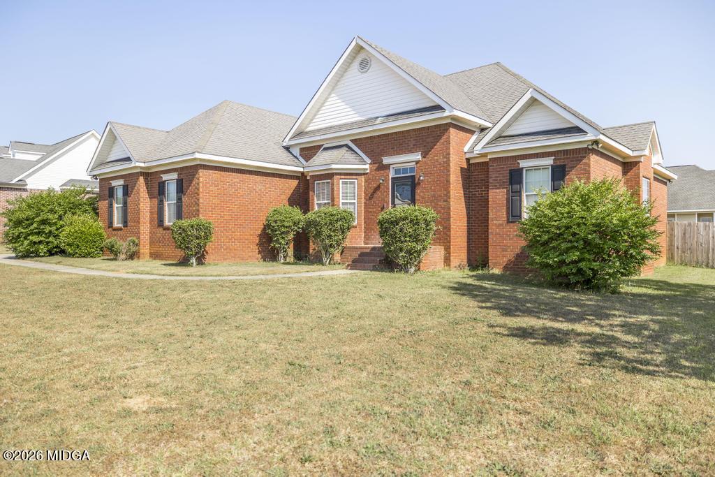 115 Sarakay Circle