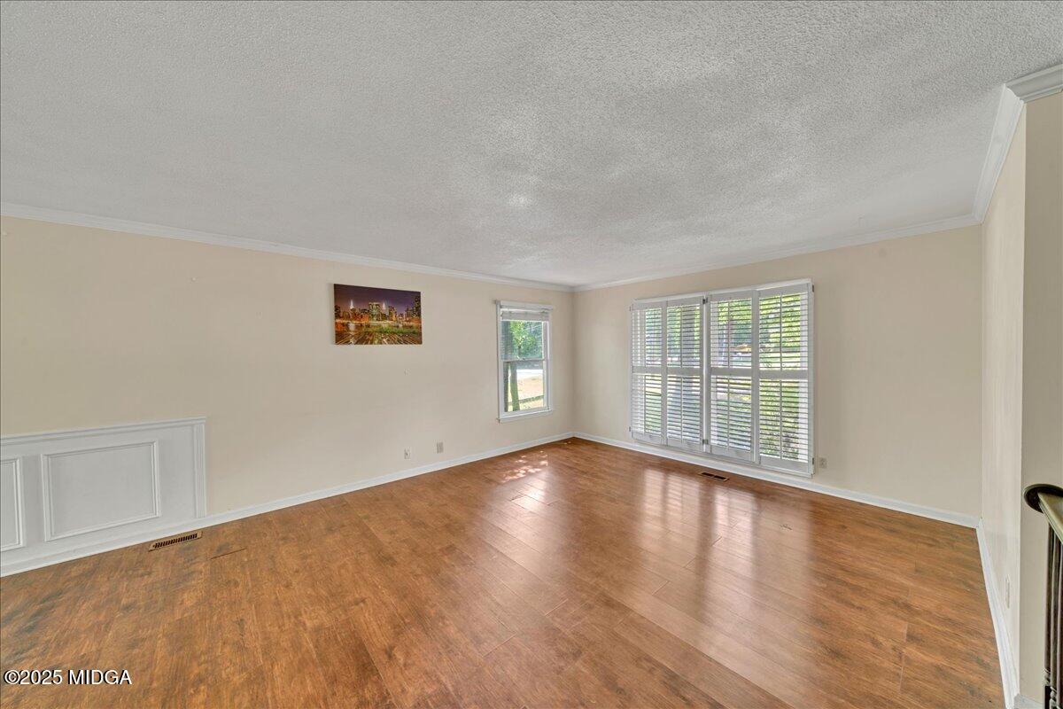 1114 King Arthur Drive