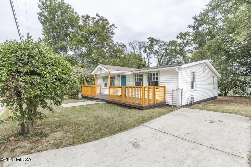 925 Emory Avenue
