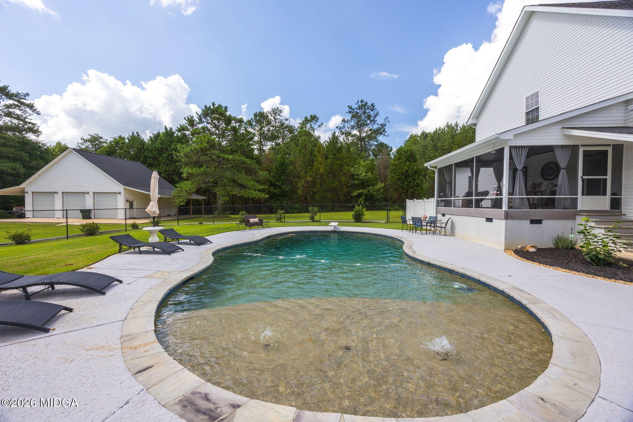280 Lower Simmons Road