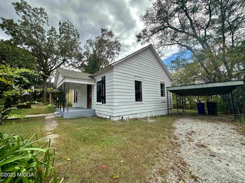 182 James Street Forsyth GA 31029