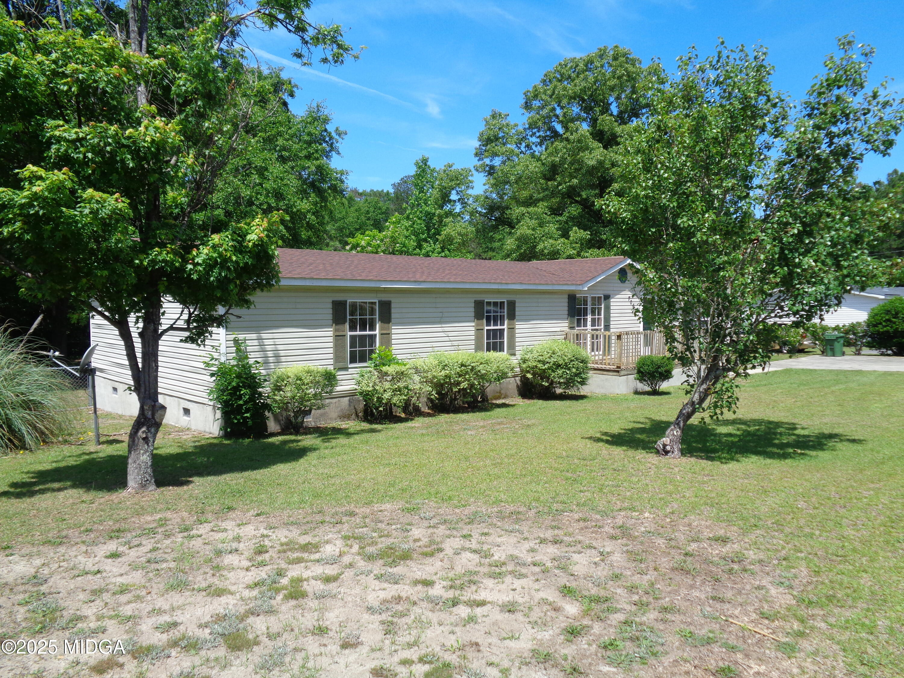 706 Chapman Road
