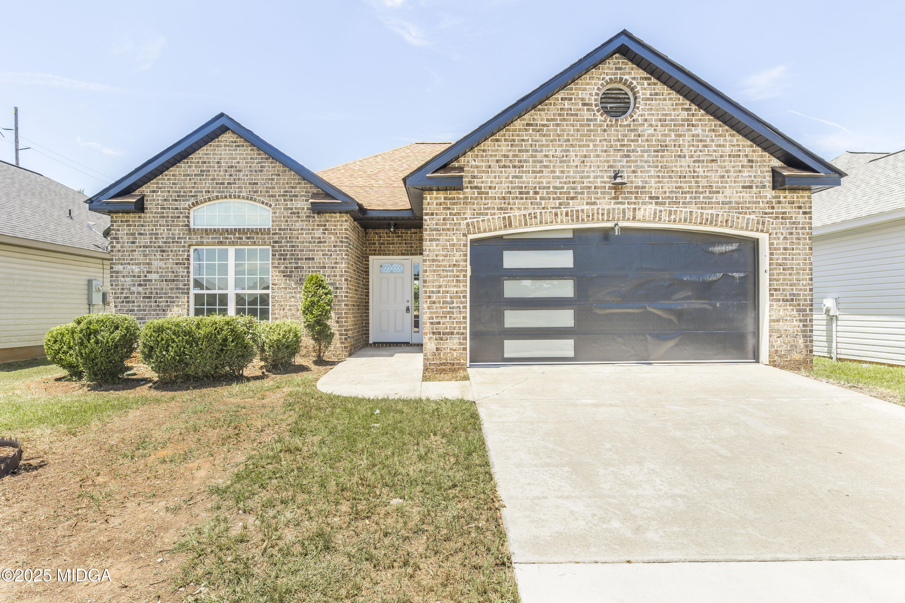 104 Crossing Pl Place