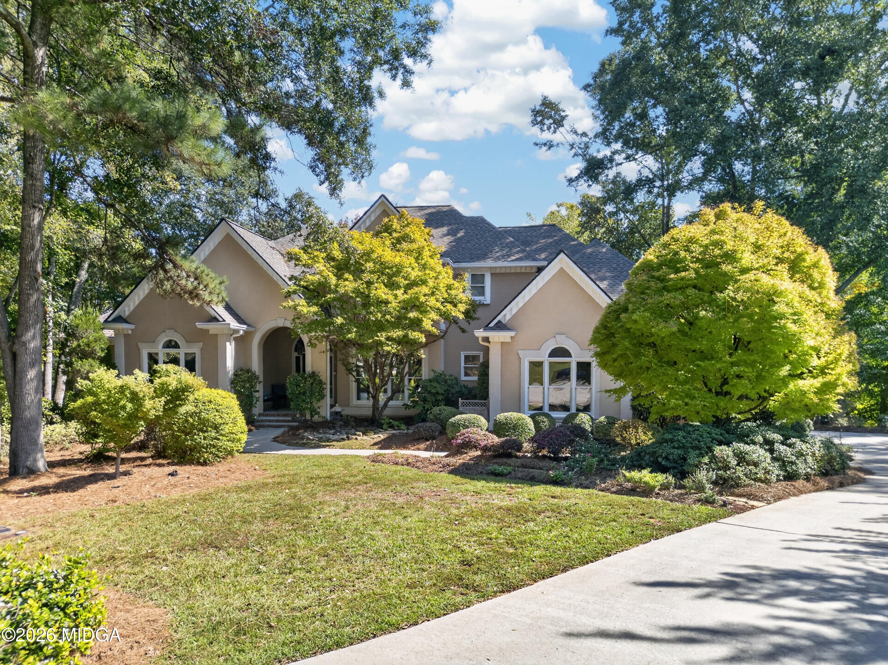 1594 Rivoli Lane