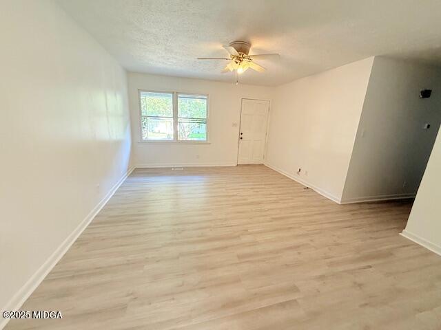1390 Royalwyn Drive