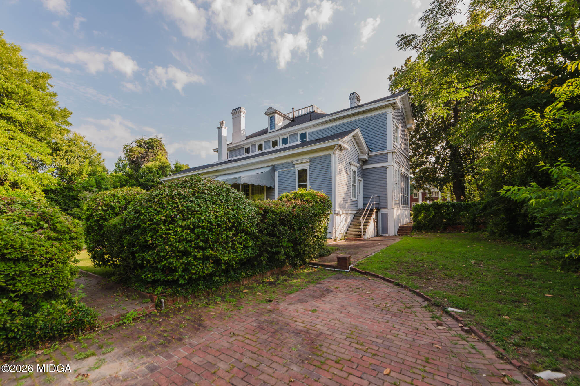 2028 Vineville Avenue