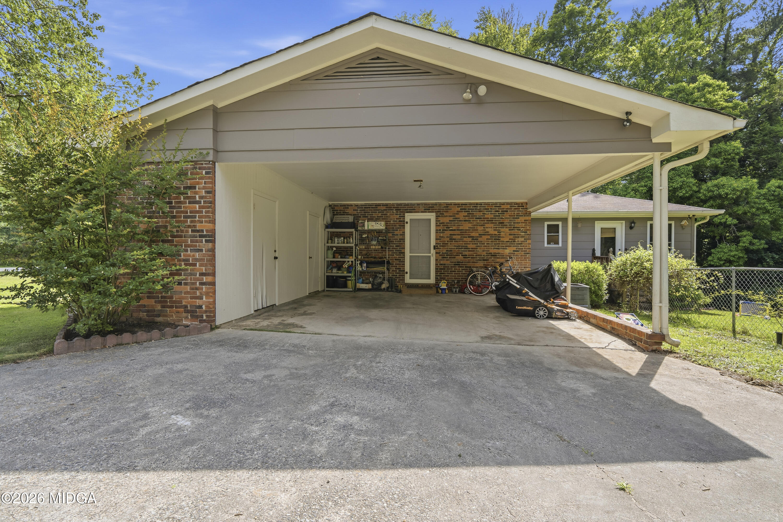 1179 Matthews Place