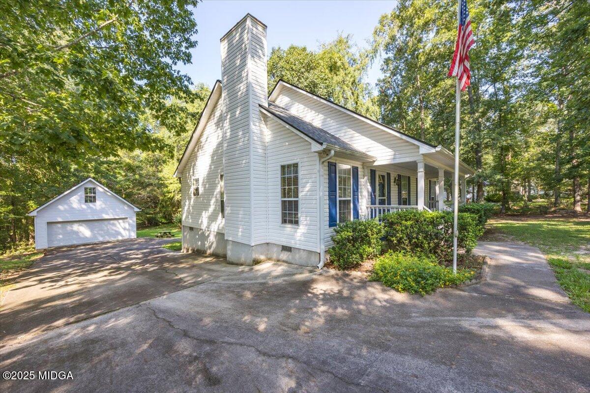 147 Southern Walk Circle