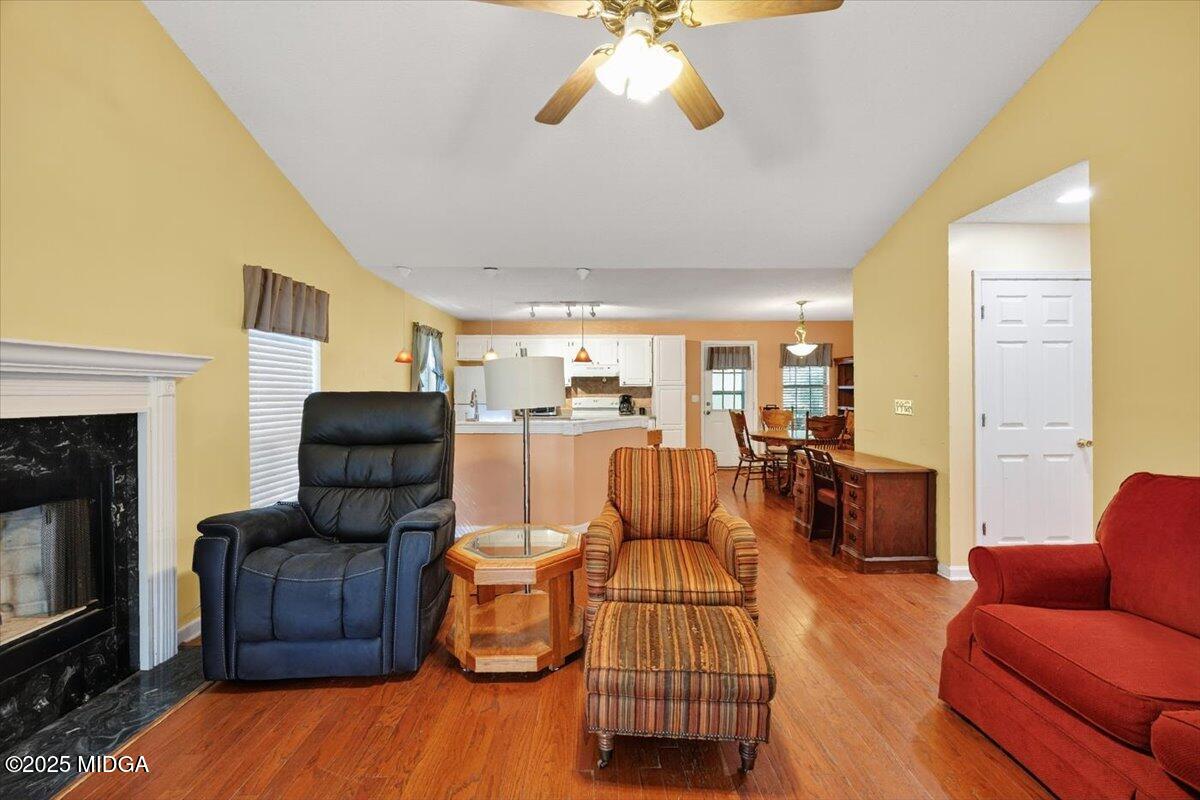 147 Southern Walk Circle