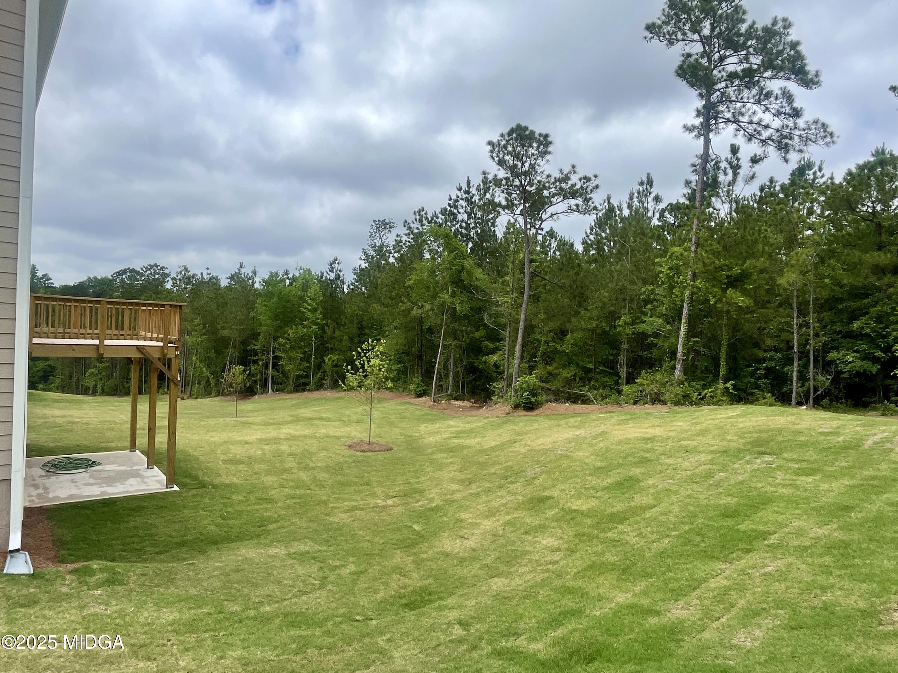 209 Shoreline Way