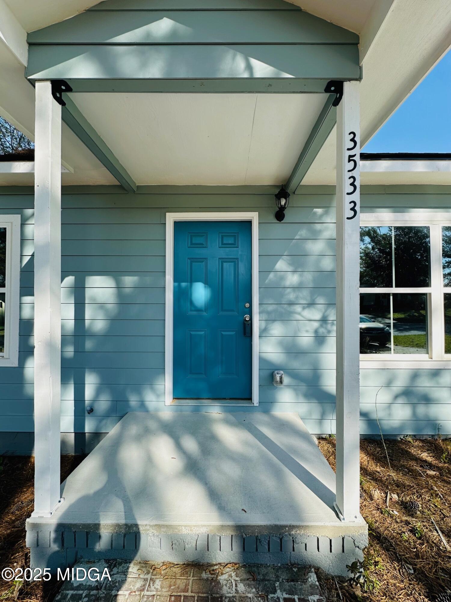 3533 Windsor Circle