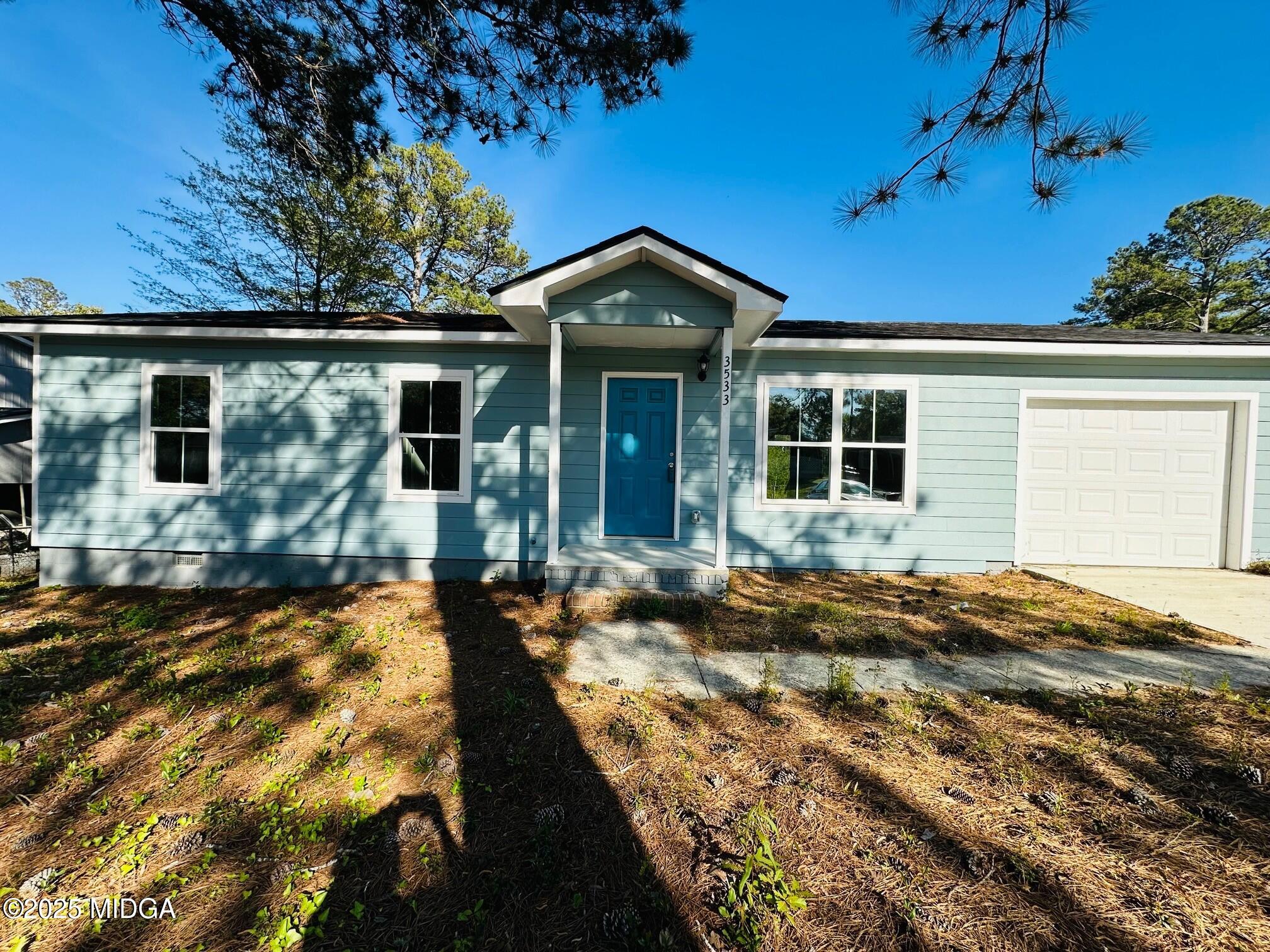 3533 Windsor Circle