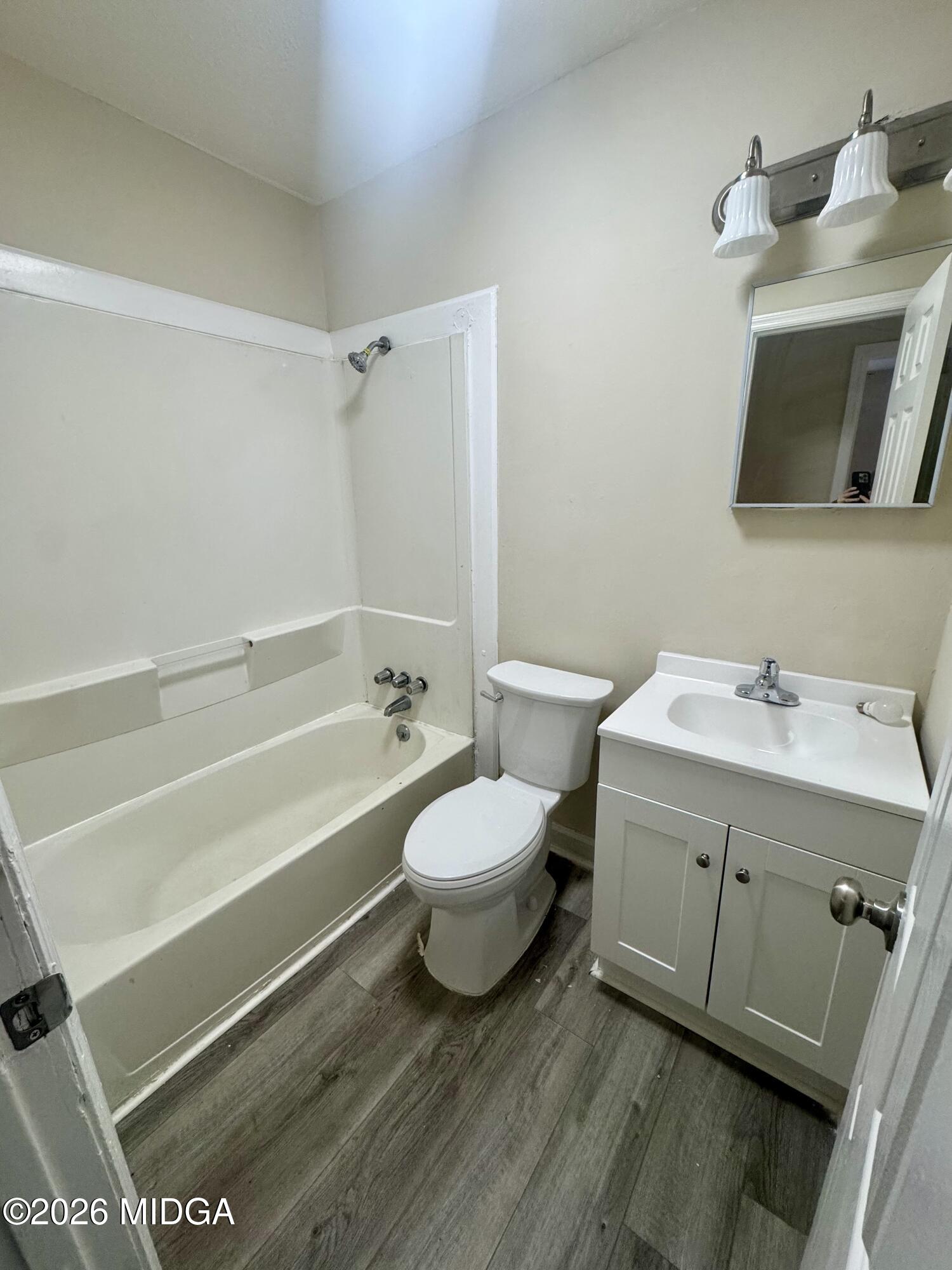 4226 Robinson Circle