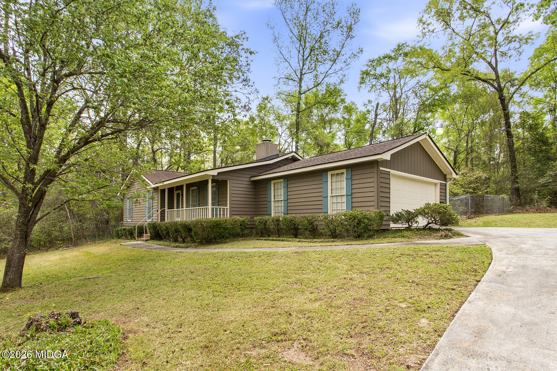 5354/5332 Janeru Circle