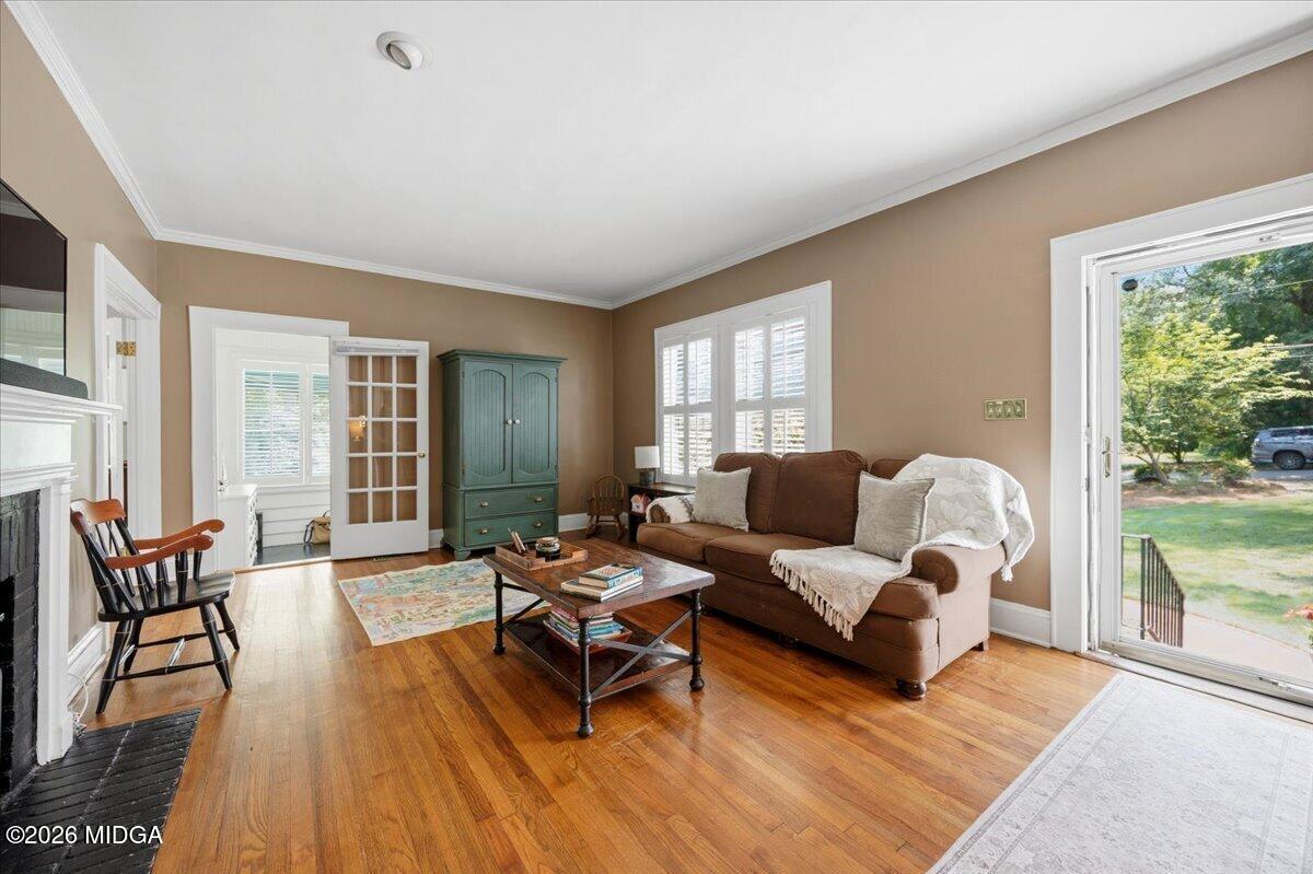 425 Ashley Place
