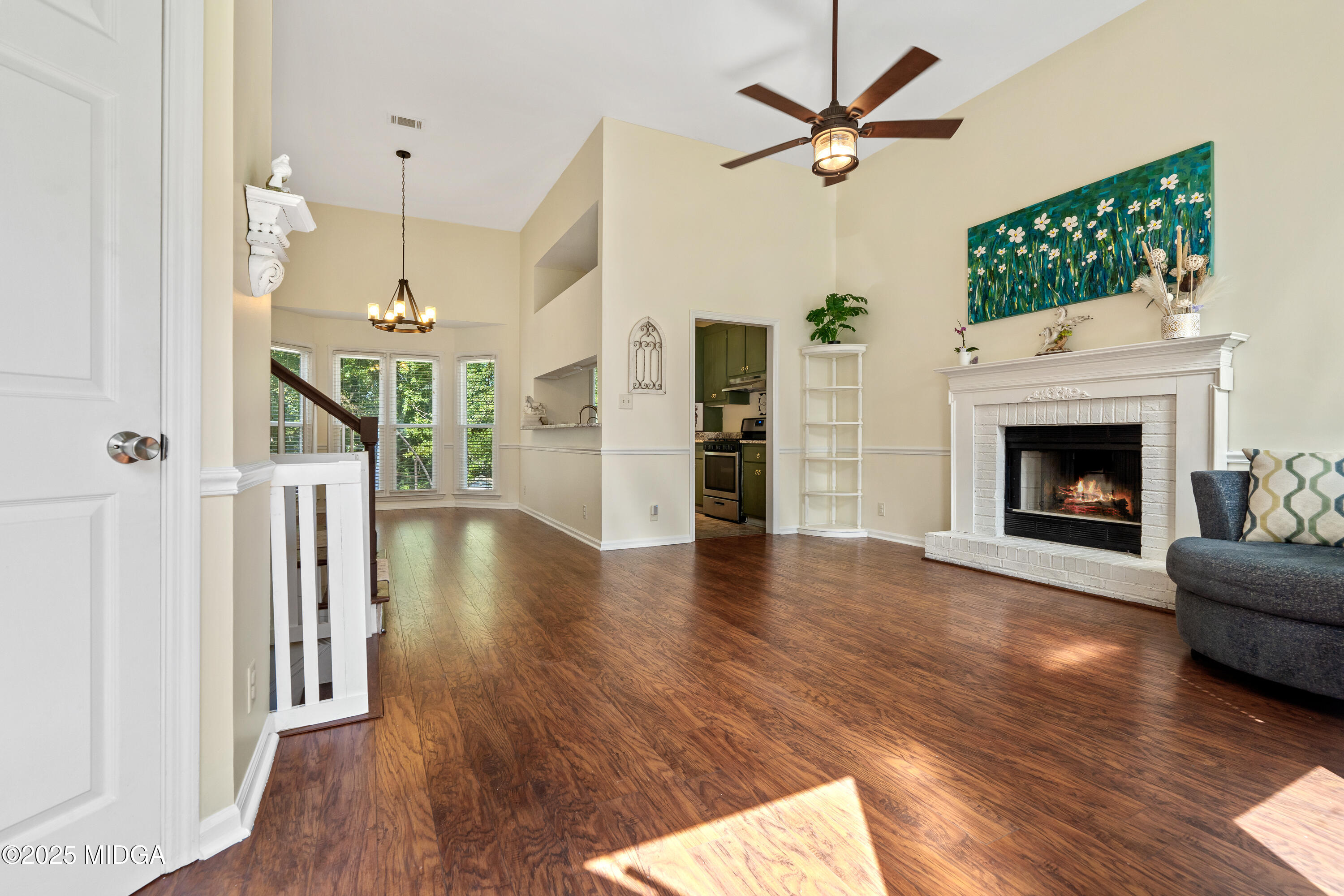 216 N Wesleyan Circle