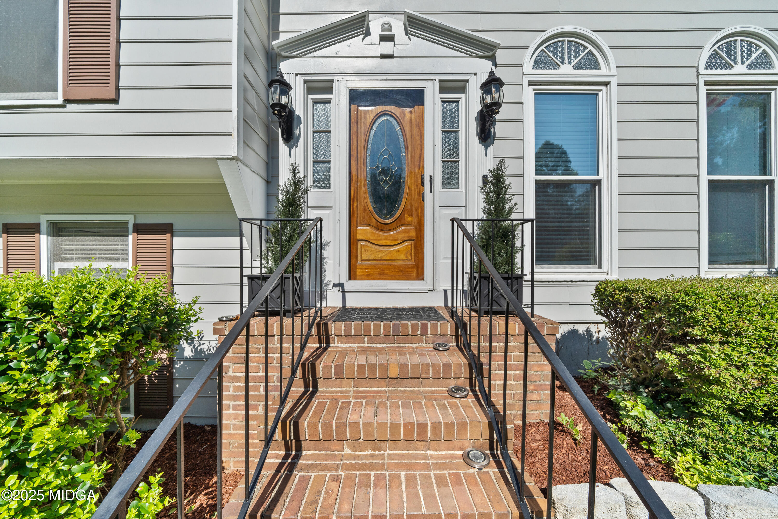 216 N Wesleyan Circle