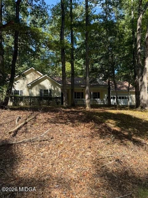 255 Lakeside Drive