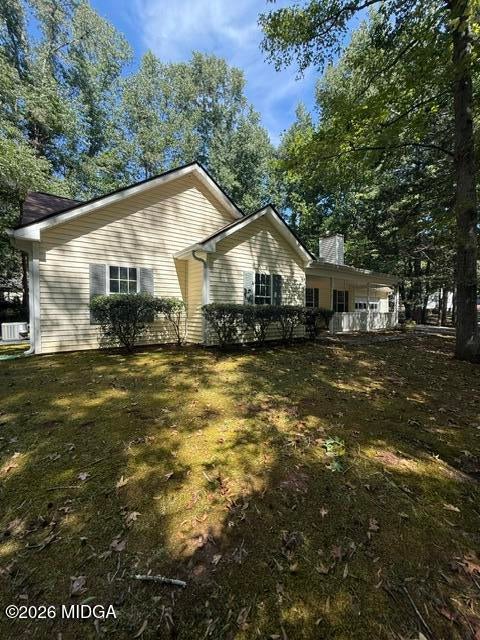 255 Lakeside Drive