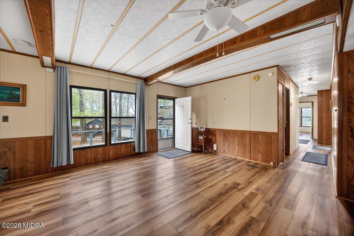 110 Daylight Drive E