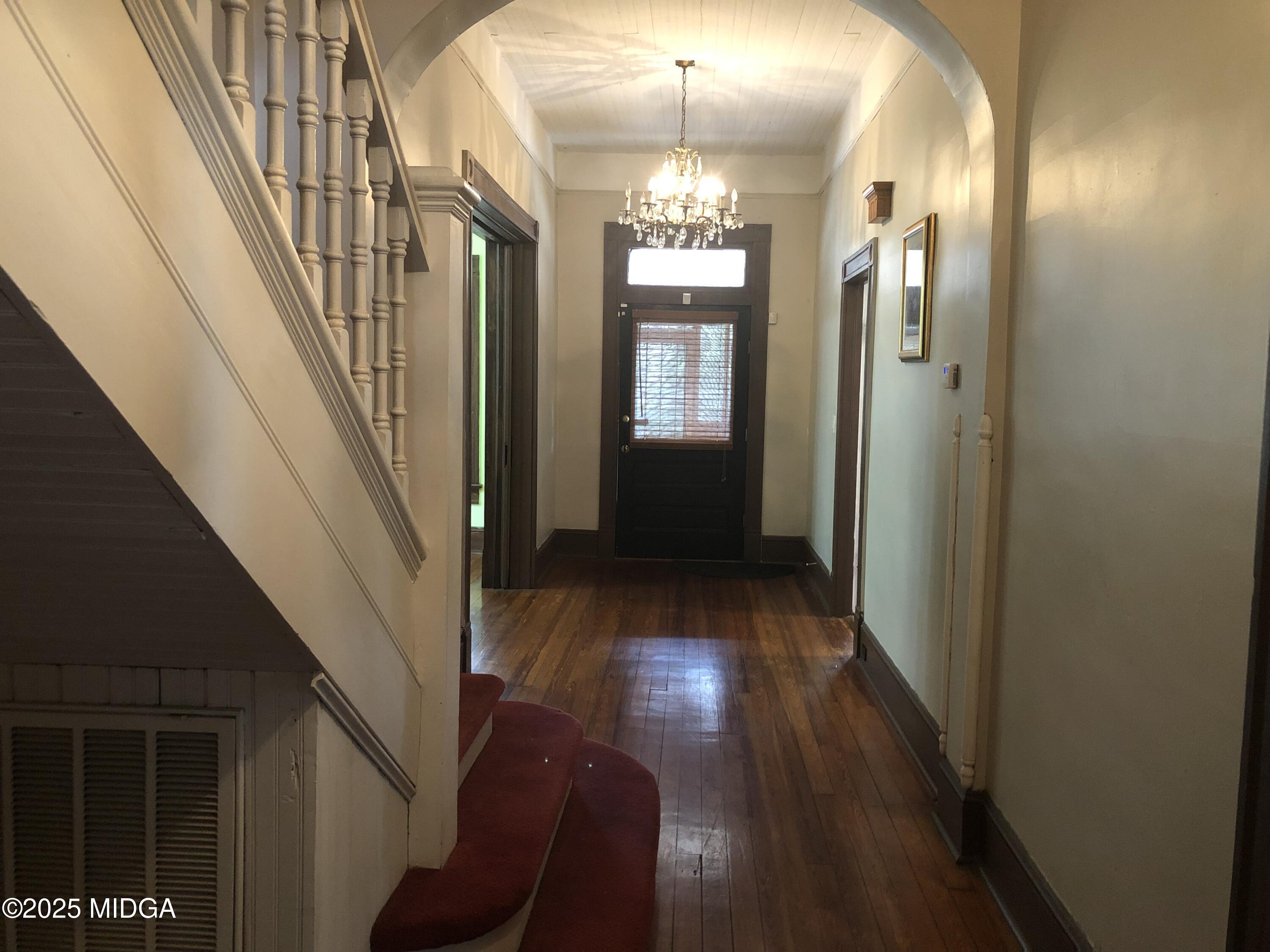 988 North Avenue