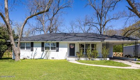 163 Grove Street Barnesville GA 30204