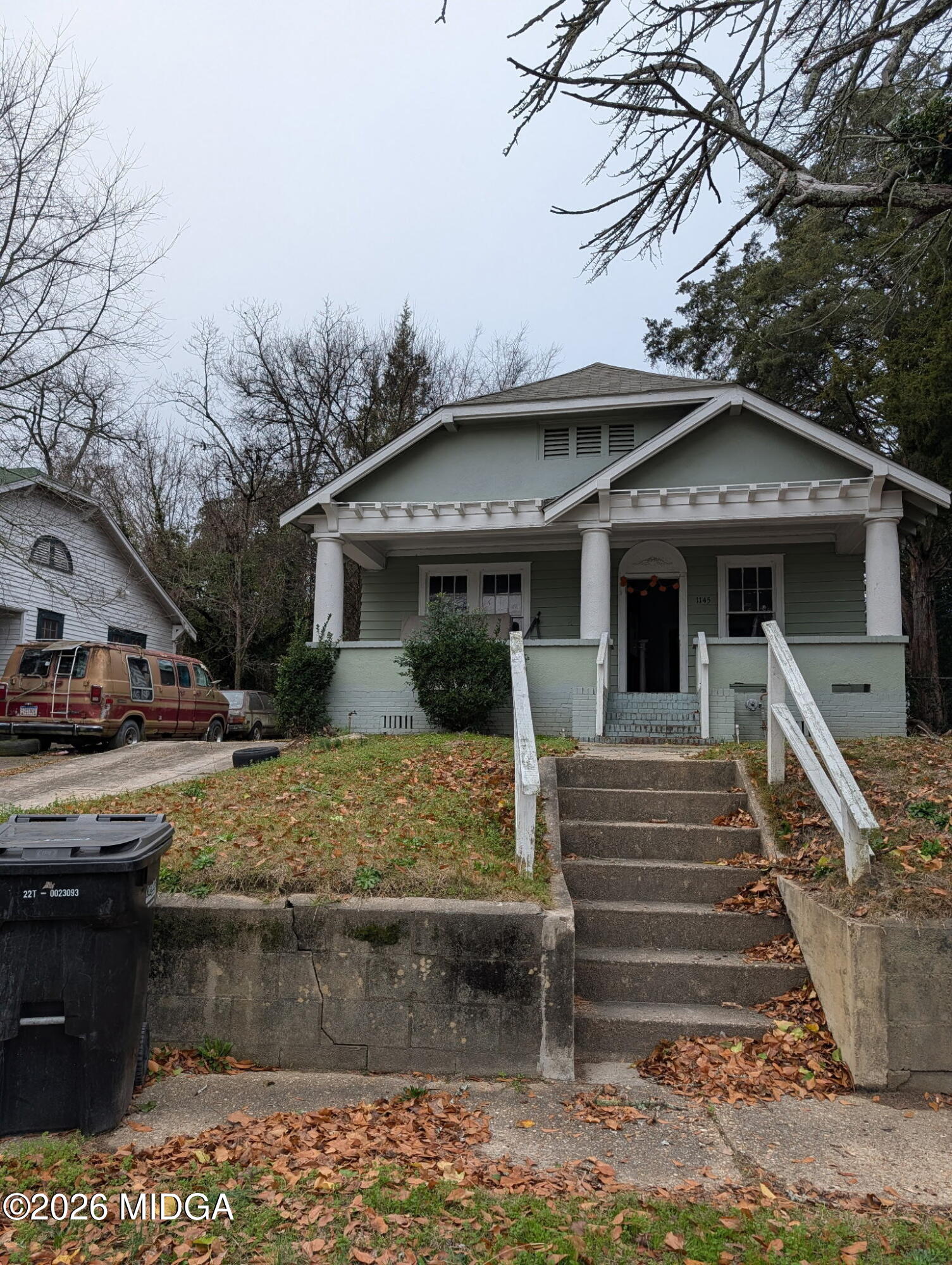 645 Rutherford Avenue