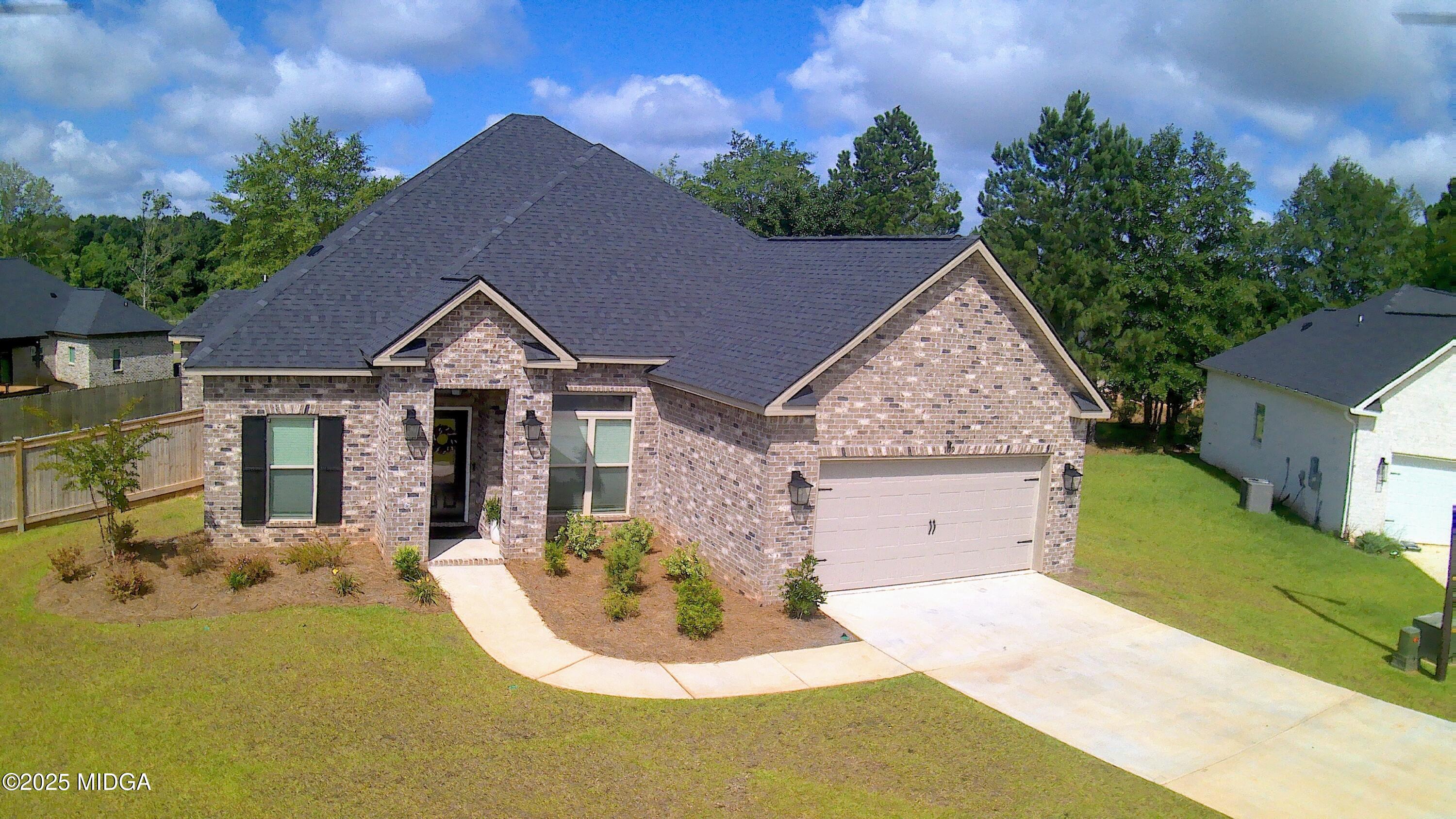109 Raspberry Trail