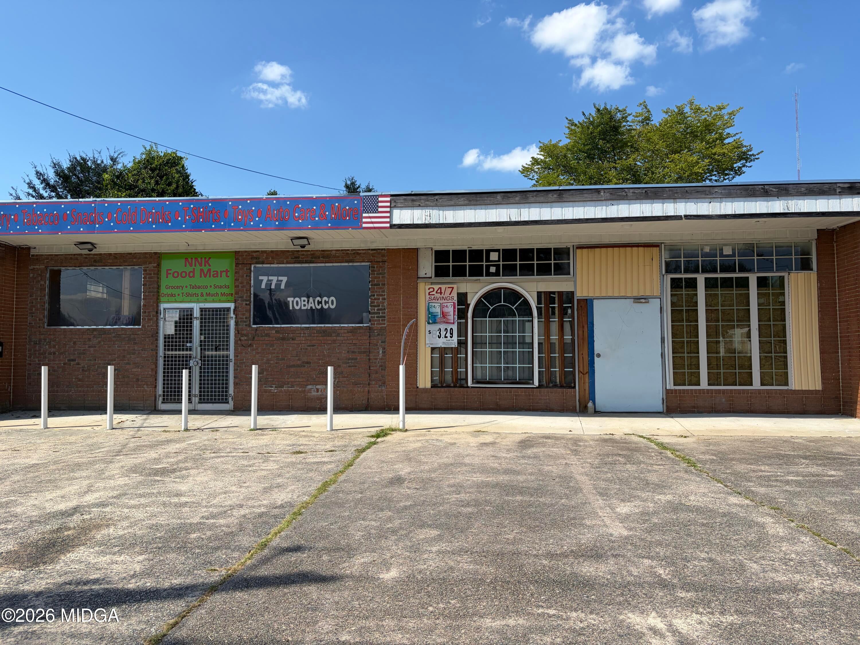 3041 Napier Avenue