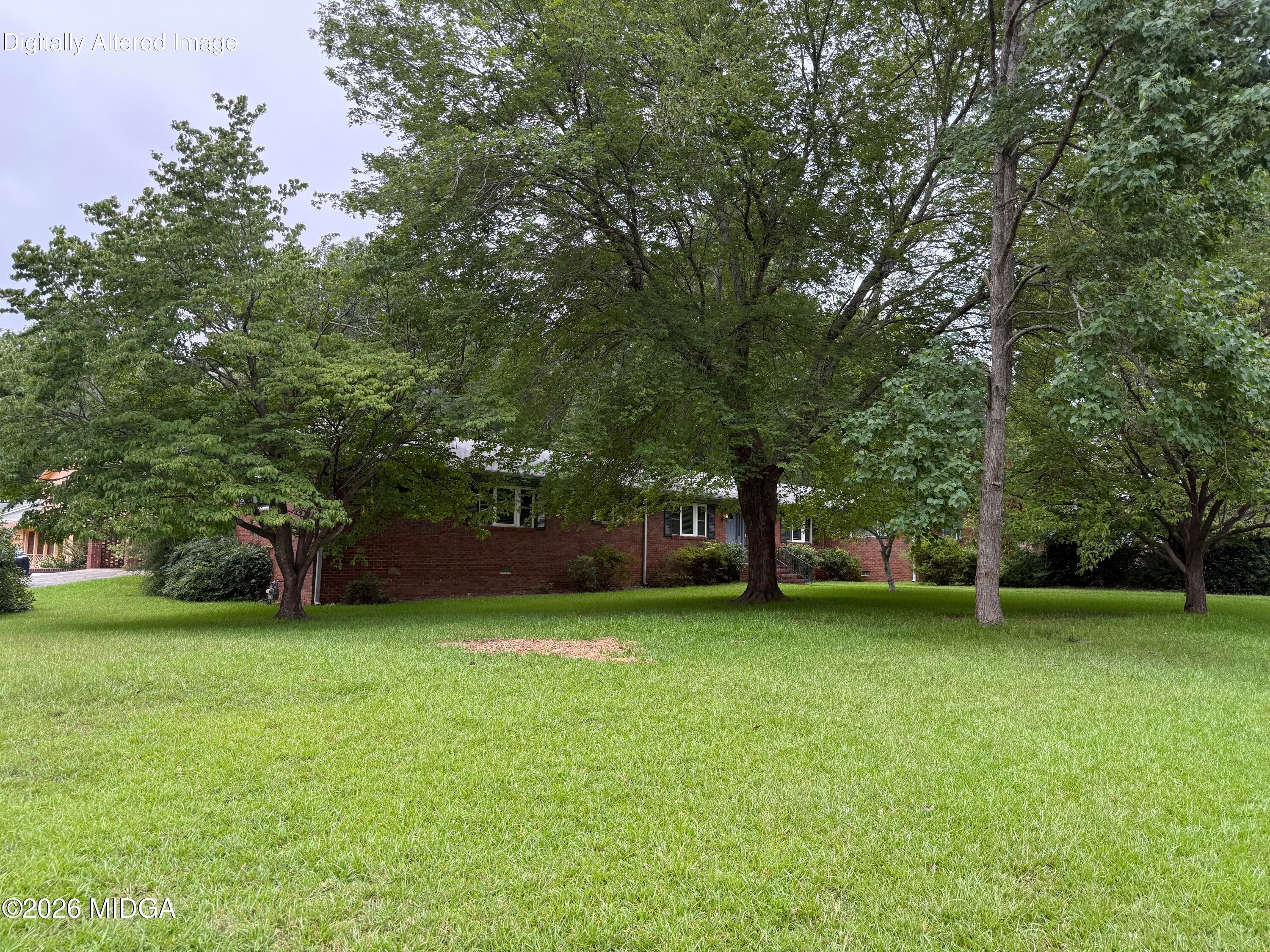 1406 Maplewood Drive