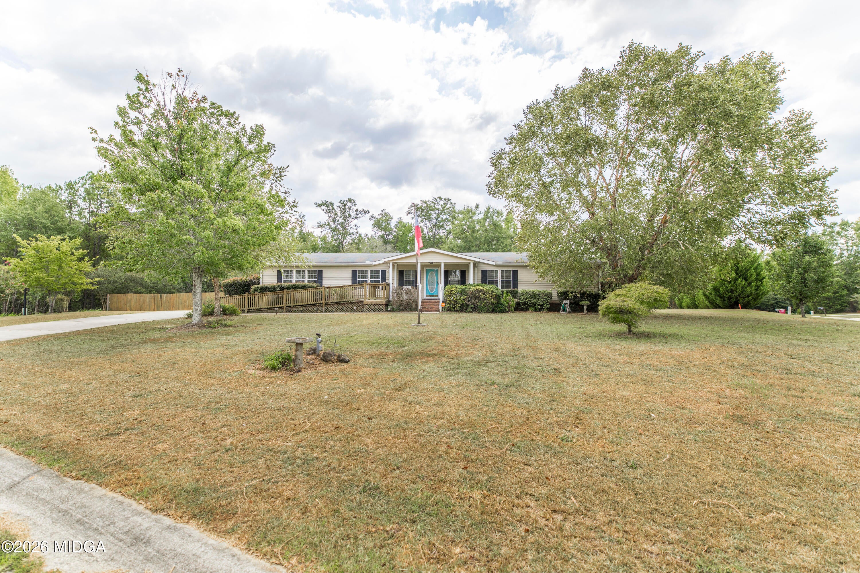 302 Lacy Court