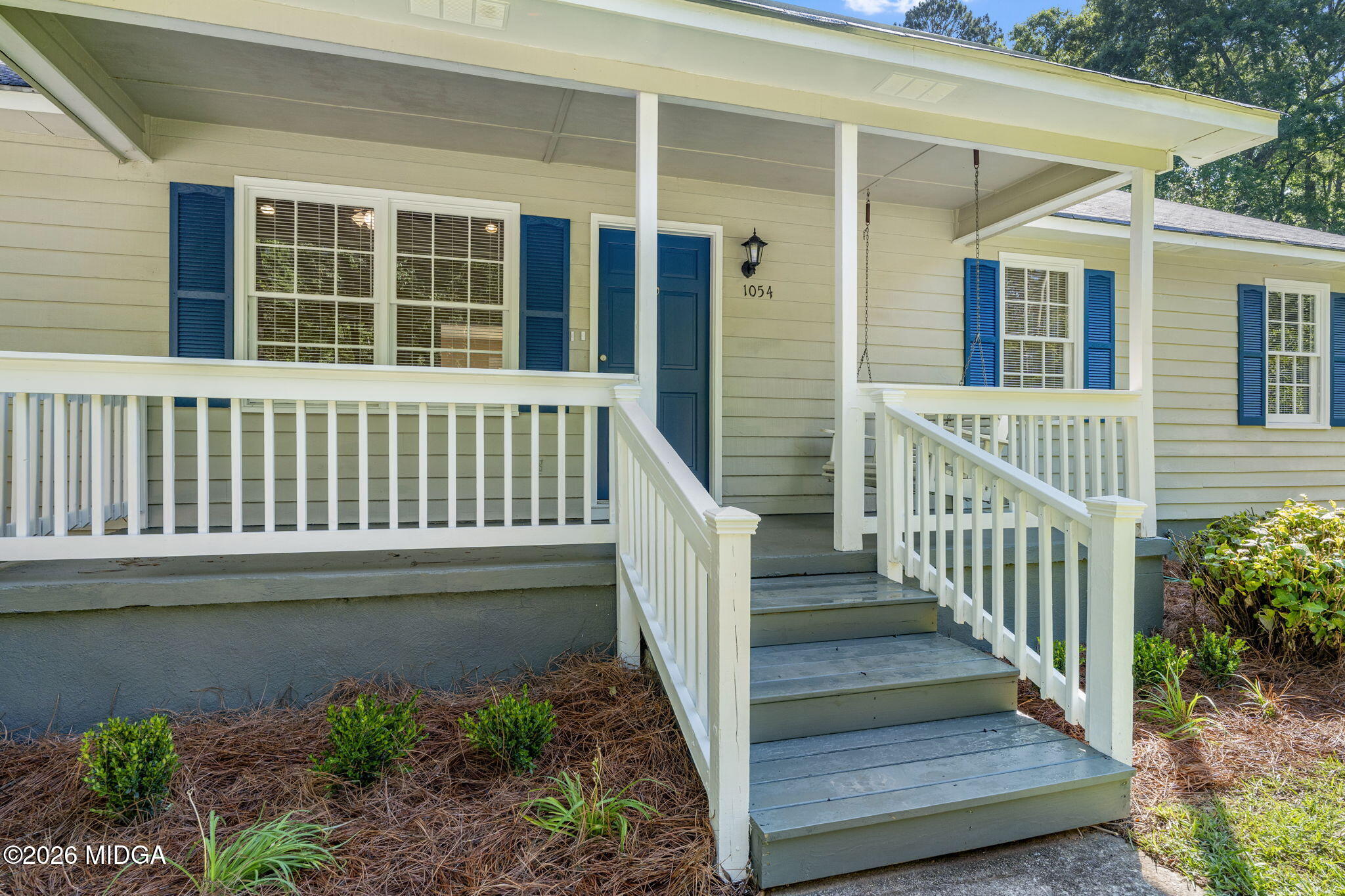 1054 Santa Fe Trail