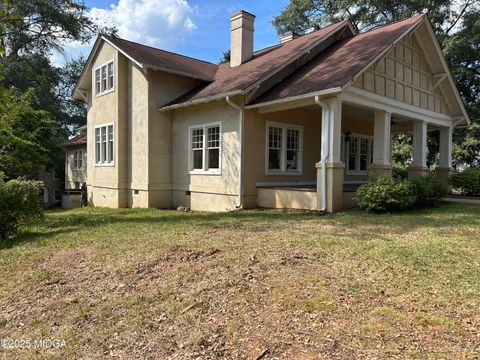 71 S South Lee Street Forsyth GA 31029
