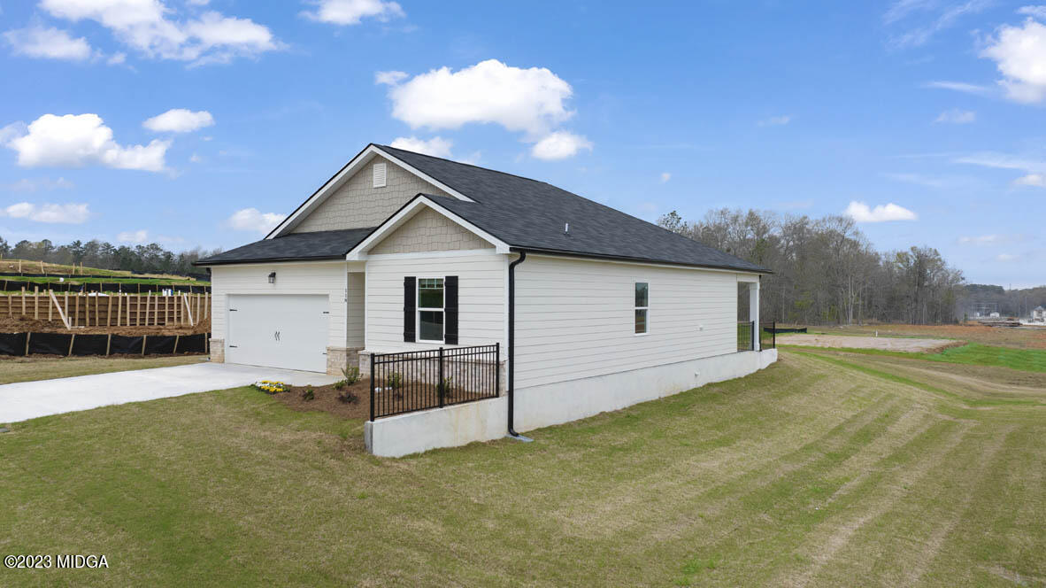 1402 Adirondac Way