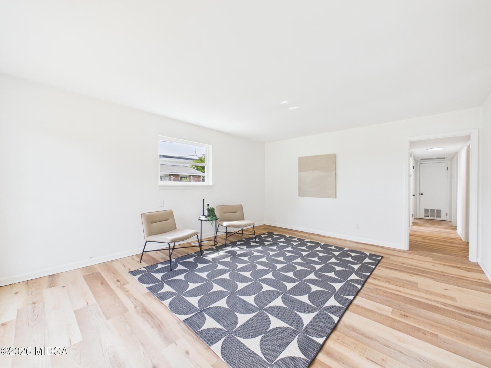 118 Meadowcliff Circle
