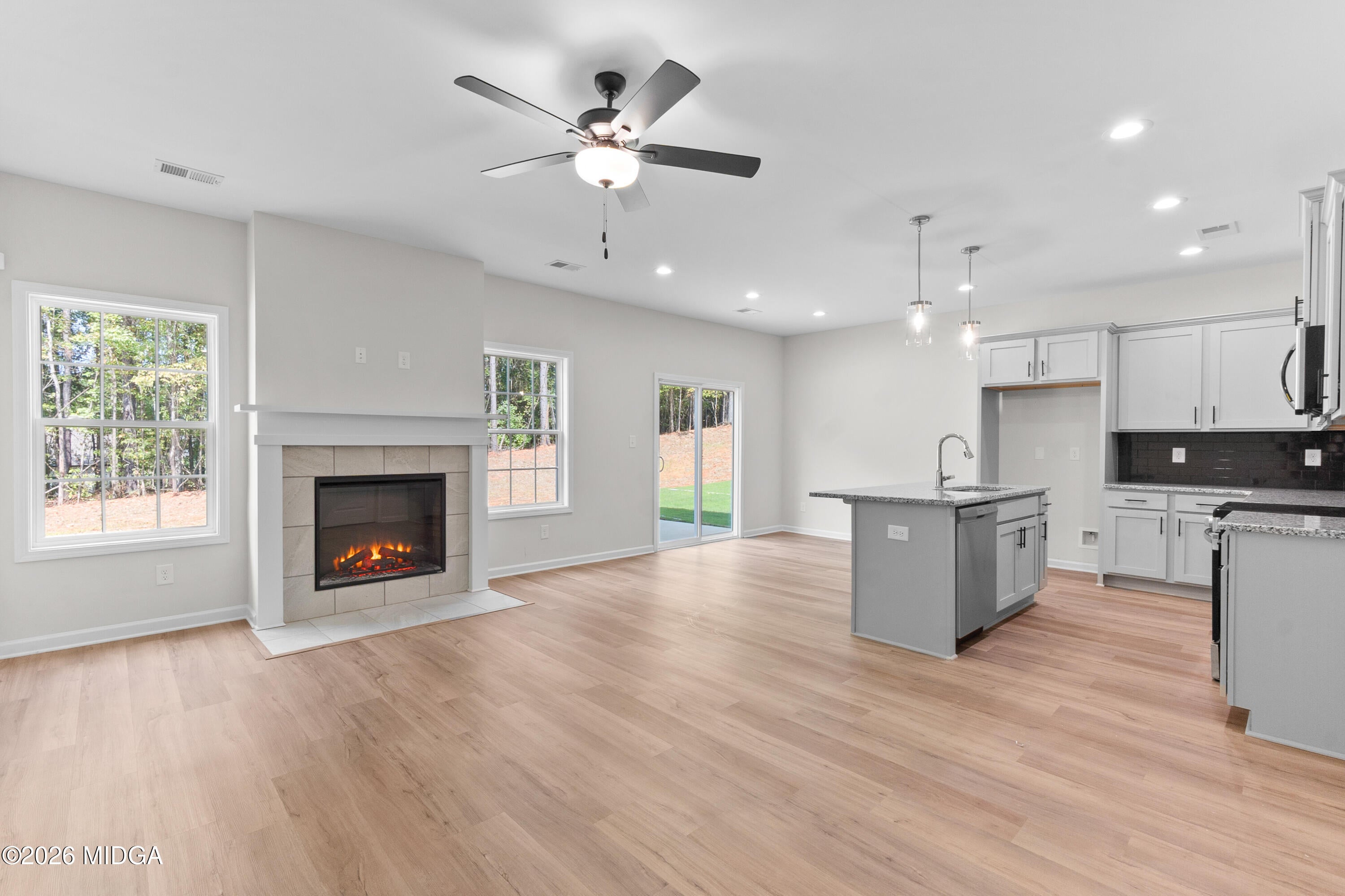 1050 Sun Valley Court C60