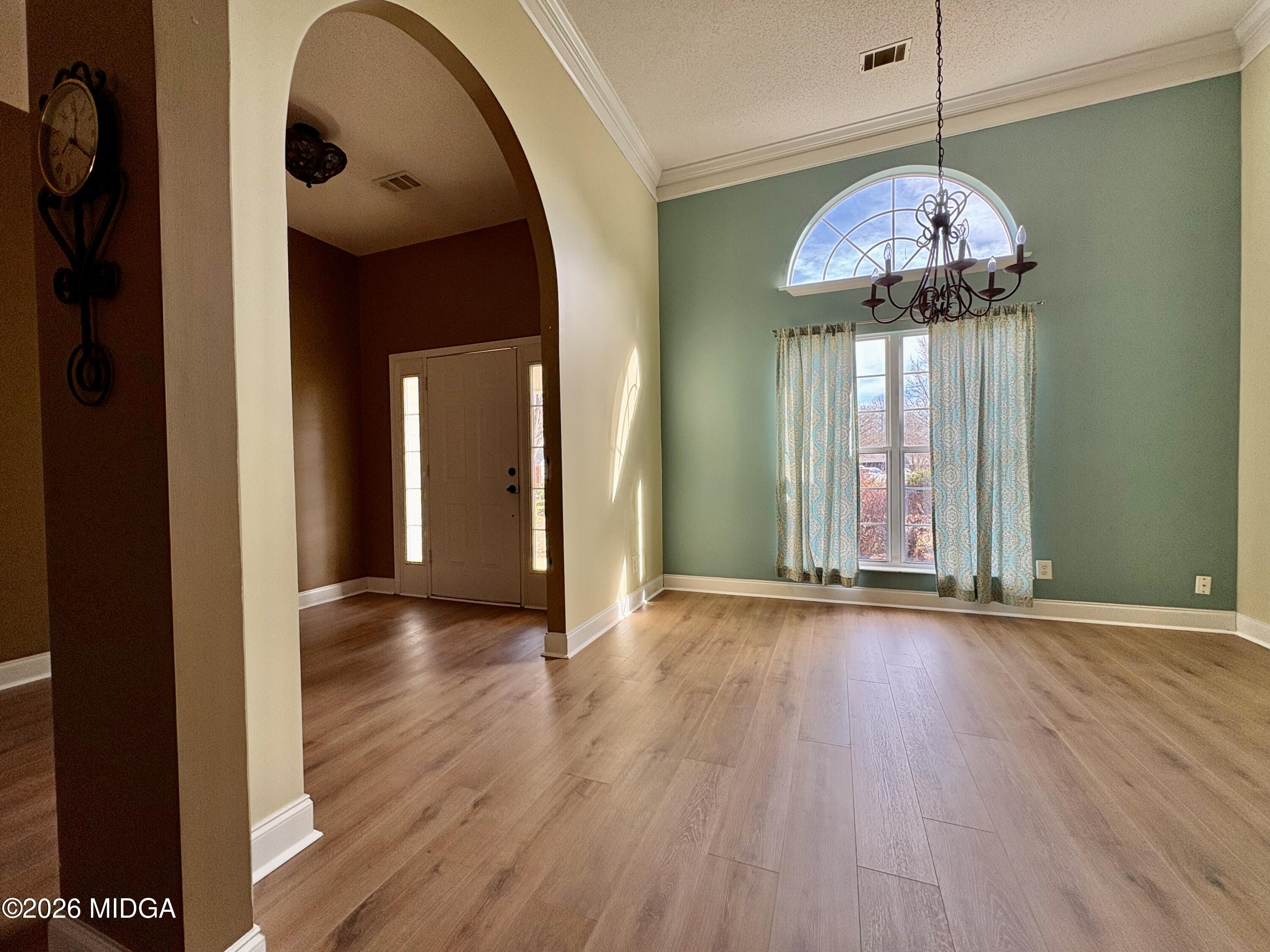 124 Lake Lillian Drive