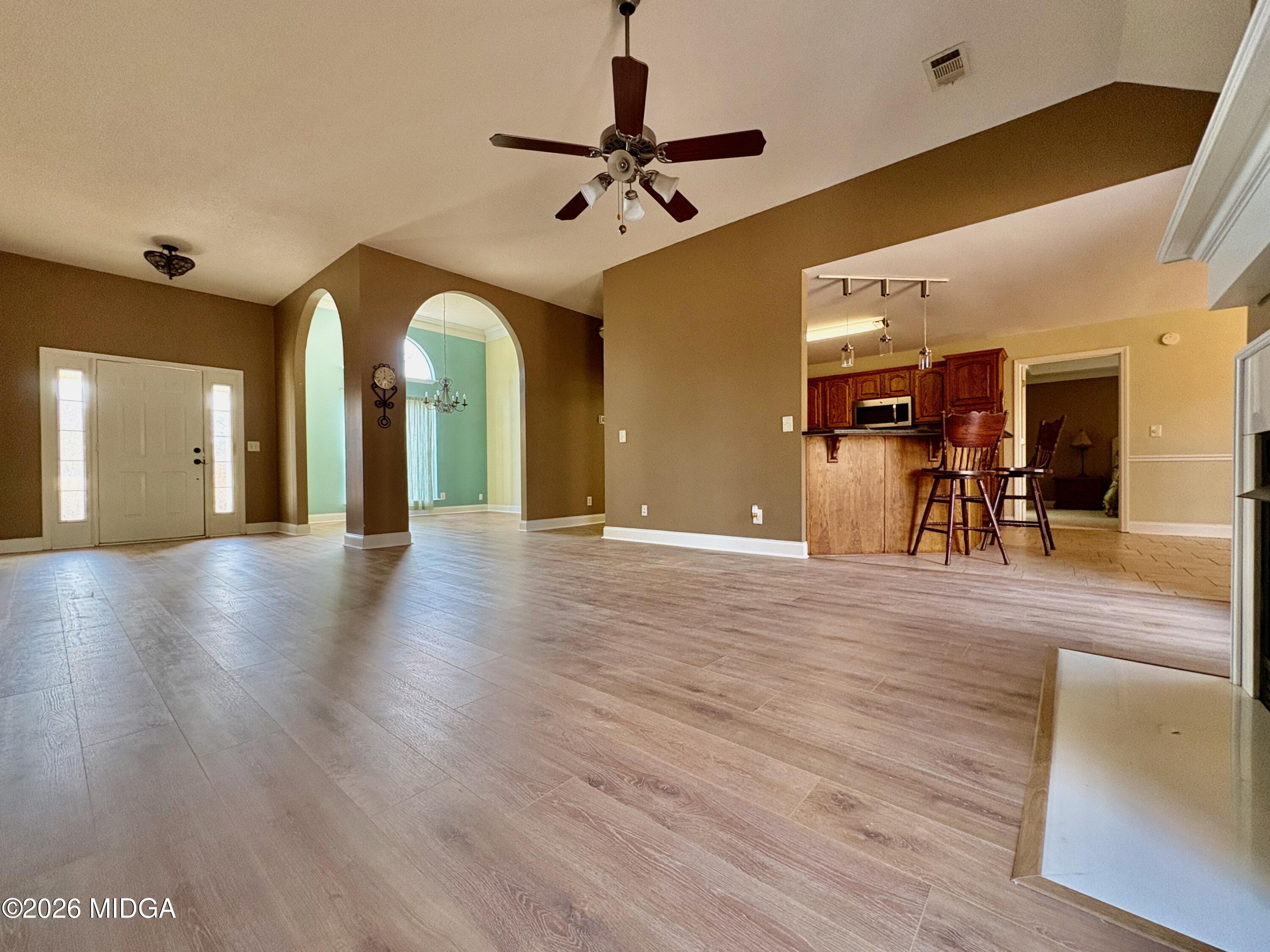 124 Lake Lillian Drive