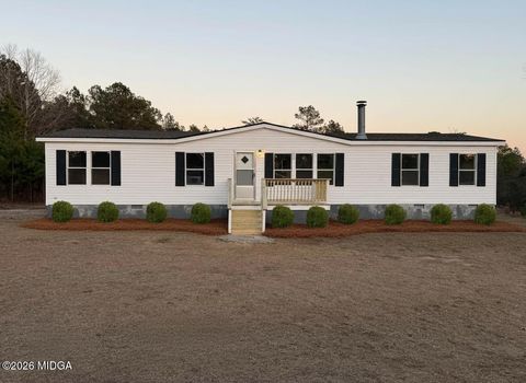 95 Sarah Hill Circle Lizella GA 31052