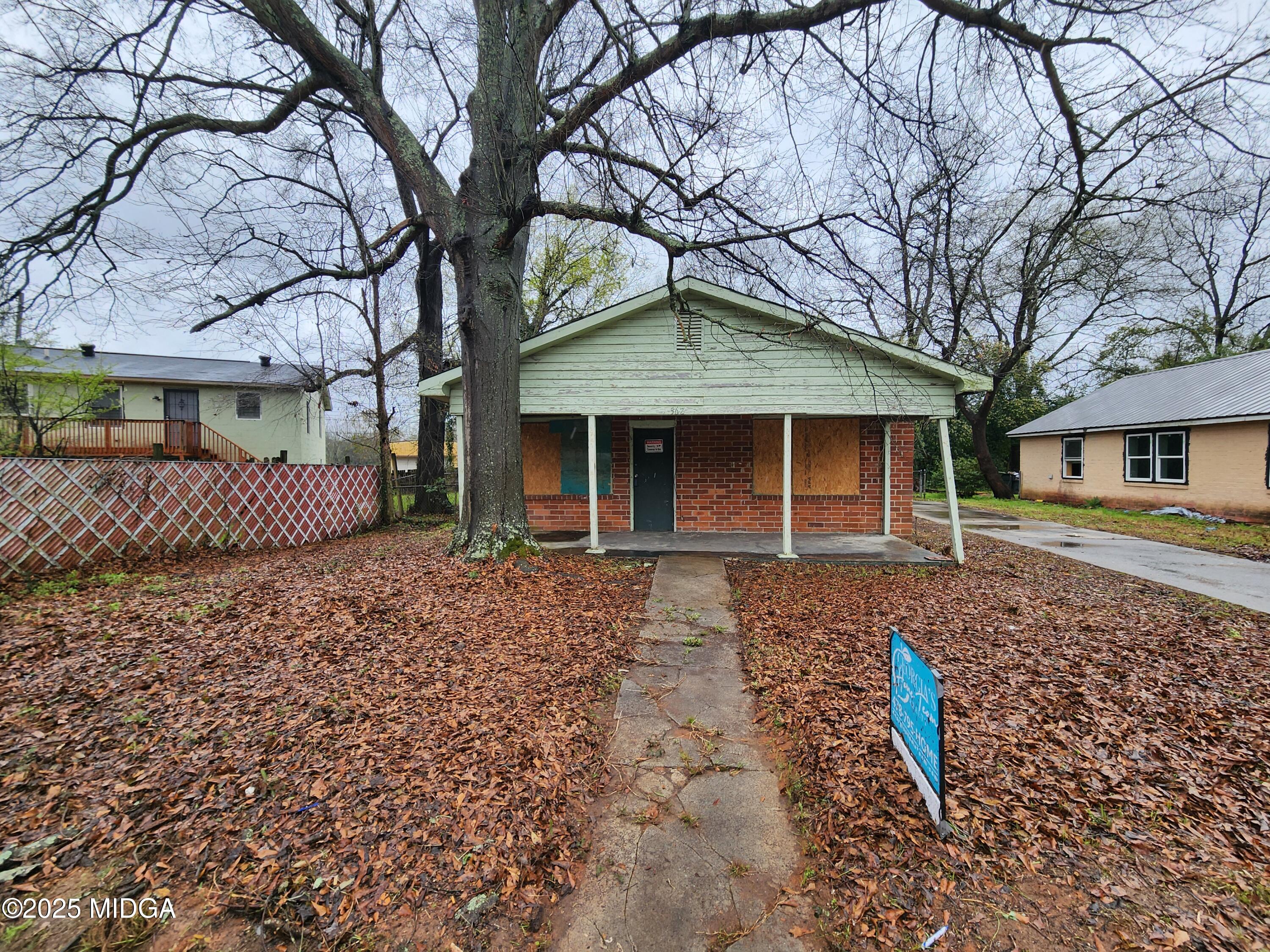 562 Richmond Street