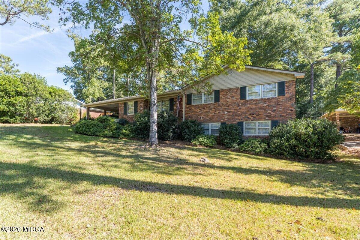 1227 Newport Place